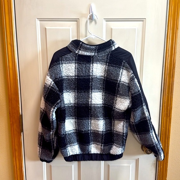 Limited Too Classic Plaid Fleece Pullover size XL (16-18) - Picture 2 of 6